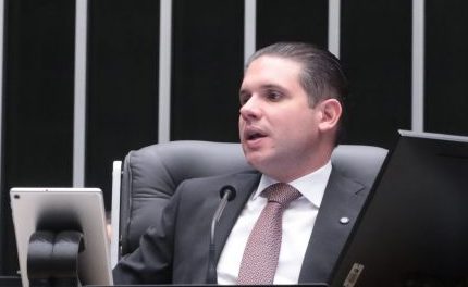 Hugo Motta diz que MP da medicina garante rigor e melhoria na formação profissional