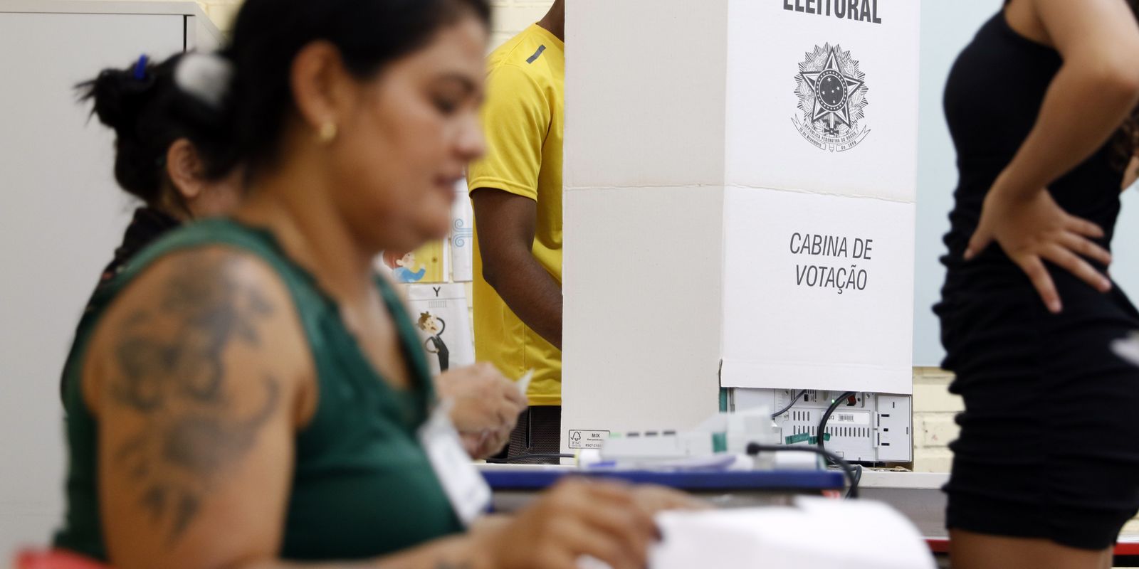 PM detém cinco pessoas por crimes eleitorais no segundo turno em SP