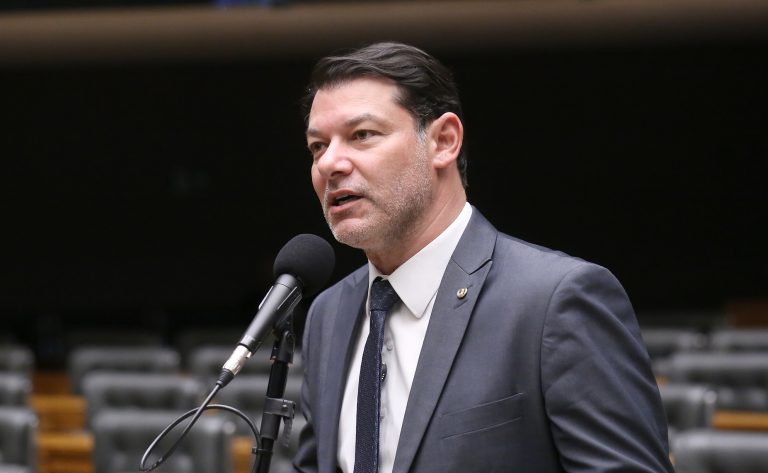 Projeto cria programa para fortalecer a pesca artesanal em rios e lagos