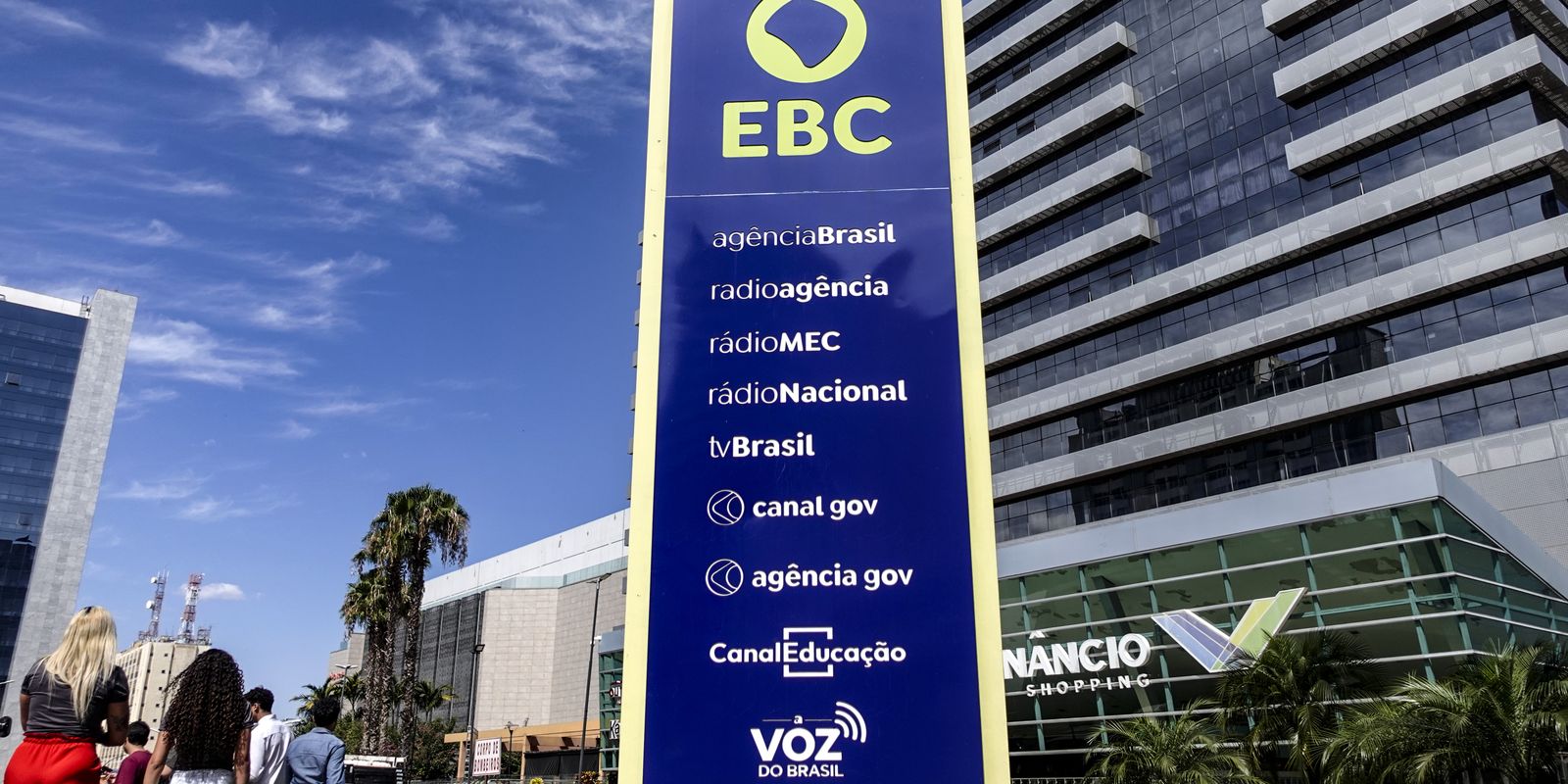 SBT admite erro sobre falha atribuída à EBC na propaganda eleitoral