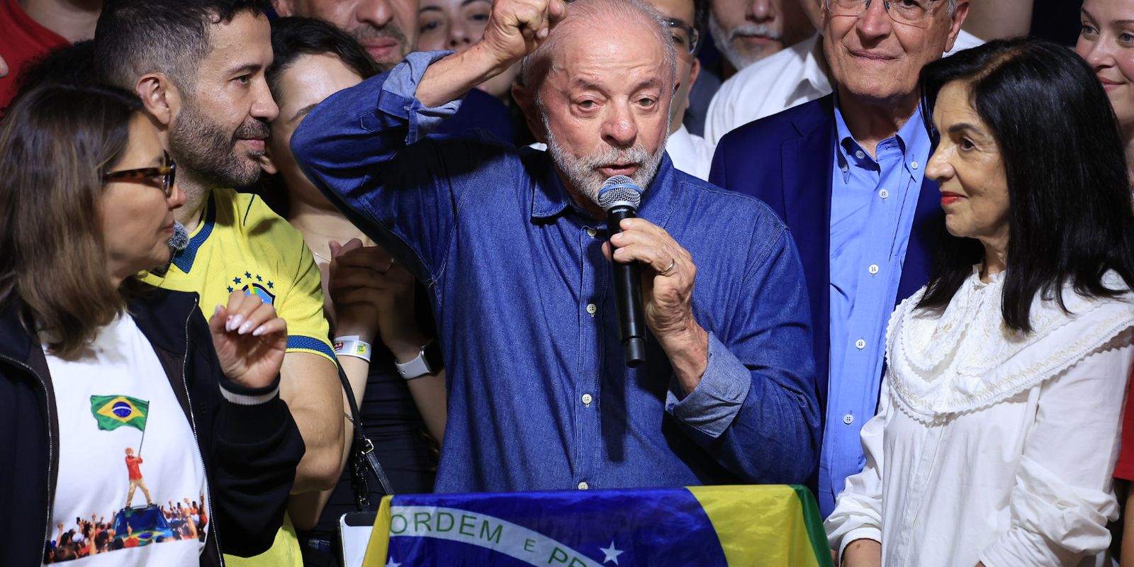 Lula promete novo jeito de governar o Brasil e foco na economia digital