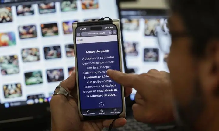 Bets começam a sair do ar no Brasil e governo inicia bloqueio nesta terça-feira