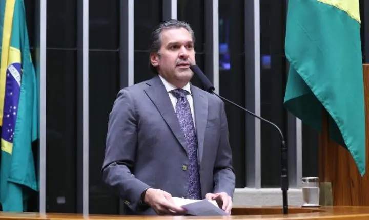 Câmara aprova exceções às regras fiscais para benefícios tributários em 2026