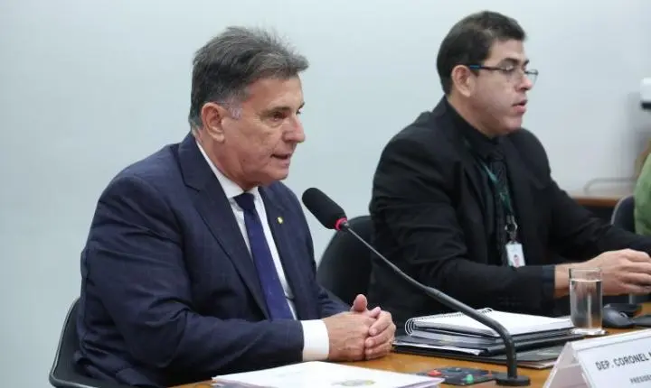 Comissão adia votação de alteração no Código de Trânsito para após as eleições