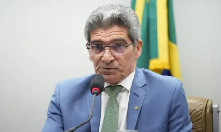 Comissão da Câmara aprova que pescador artesanal acumule seguro-defeso com trabalho temporário