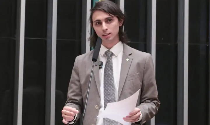 Comissão da Câmara aprova política nacional para promoção da Língua Brasileira de Sinais