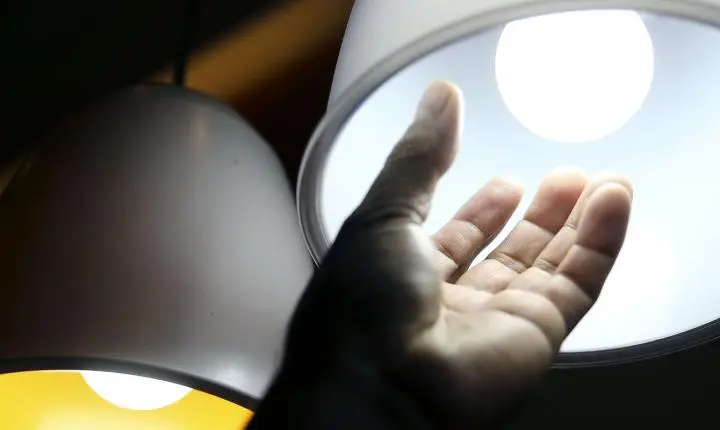 Tarifa de energia elétrica em São Paulo sobe 10% a partir de sábado