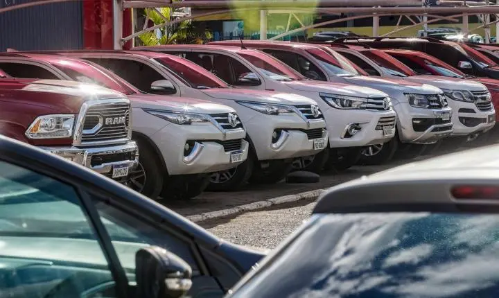 Fenabrave aponta crescimento de 16,01% nos emplacamentos de veículos novos no primeiro semestre