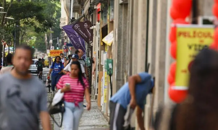 Fim da escala 6x1 traz esperança de mais tempo livre para os trabalhadores