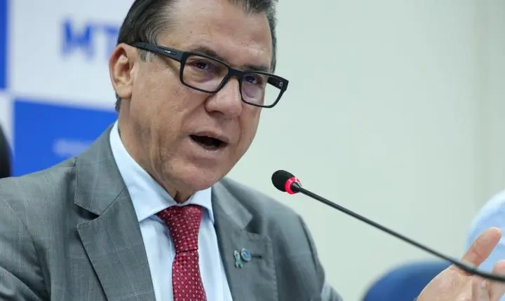 Governo estuda punir assédio eleitoral com corte de crédito