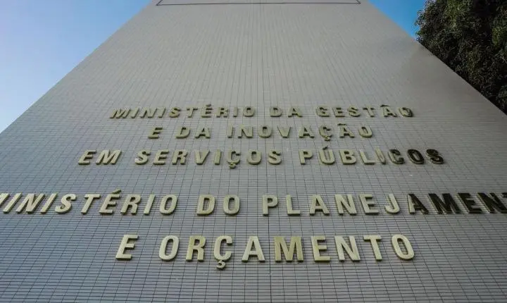 Governo libera crédito suplementar de R$ 5,2 bilhões para a saúde e assistência social