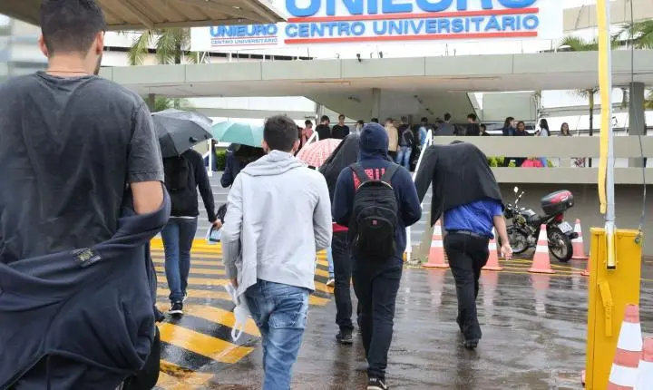Prazo final para inscrições do Fies 2026 do segundo semestre encerra nesta quinta-feira