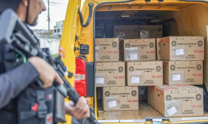 Justiça Eleitoral finaliza preparação das urnas eletrônicas para o pleito