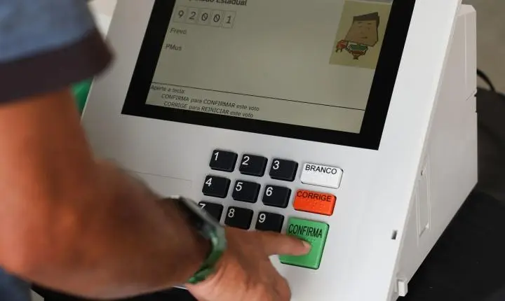 Maranhão realiza eleição simulada para testar urnas eletrônicas