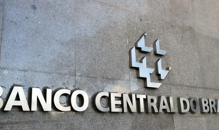 Mercado financeiro reduz a previsão da inflação para 5% este ano