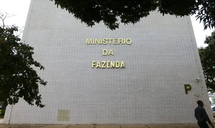 Projeção de inflação para 2026 alcança 5,1%, superando a meta