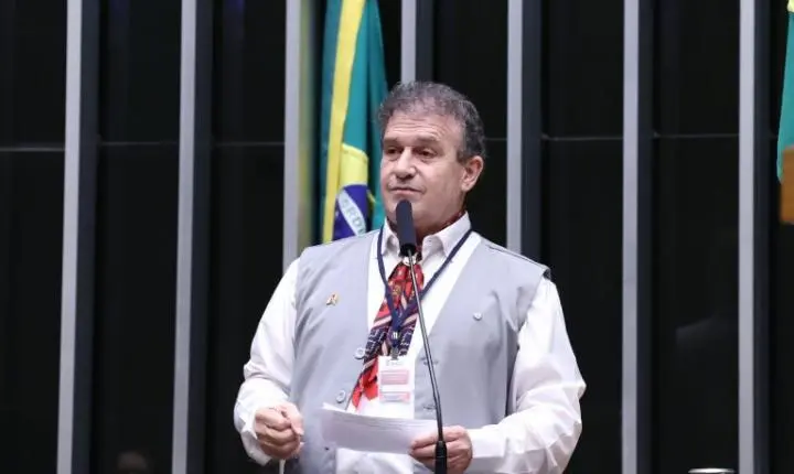 Projeto cria política nacional para ciclovias em rodovias federais