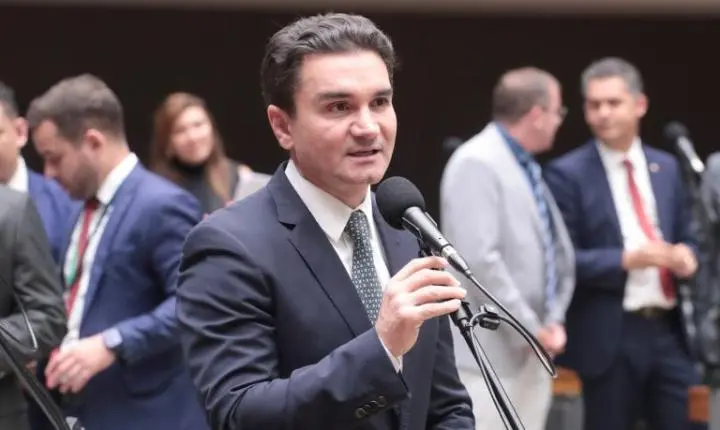 Câmara analisa projeto que combate a exploração sexual infantil no turismo brasileiro