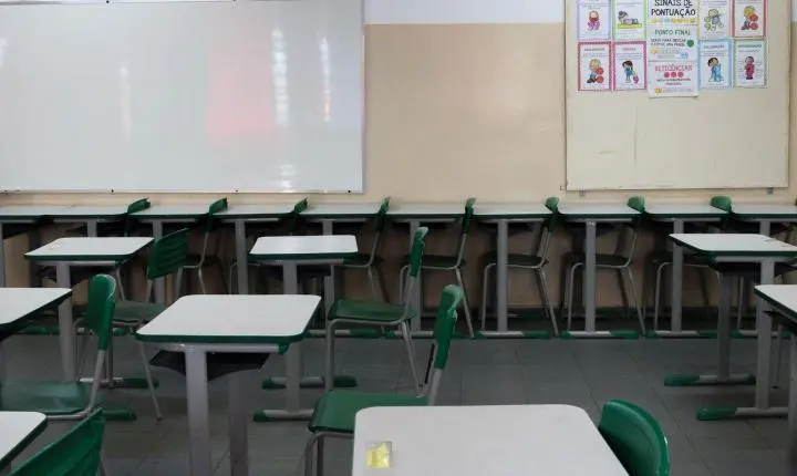 Redes de ensino devem concluir envio de dados sobre equidade ao MEC até quarta-feira