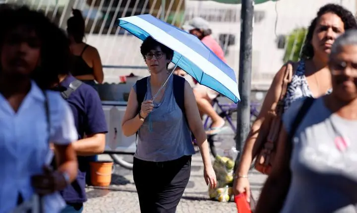 Salário mínimo deve subir para R$ 1.741 em 2027, estima governo