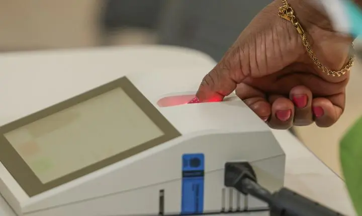 Sobe para 1.544 o total de urnas eletrônicas substituídas no primeiro turno