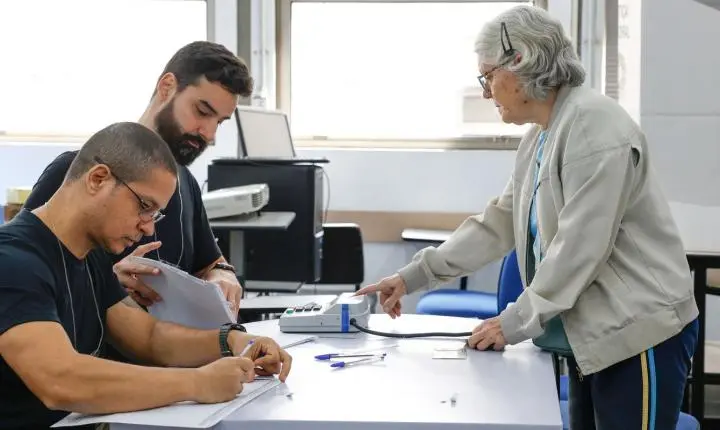 São Paulo registra a substituição de 251 urnas eletrônicas durante a votação