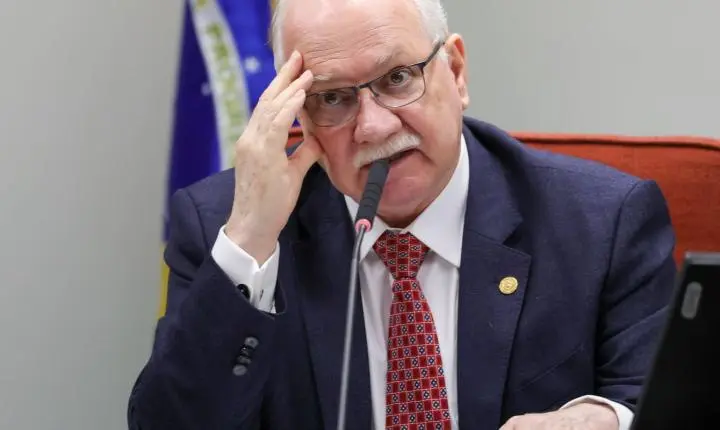 STF reage a tarifaço e Fachin garante independência contra pressões externas