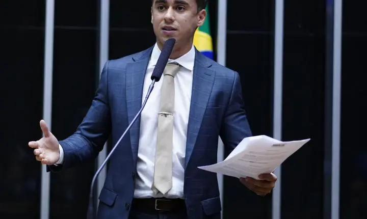 TSE manda Nikolas Ferreira apagar post com desinformação eleitoral sobre Lula