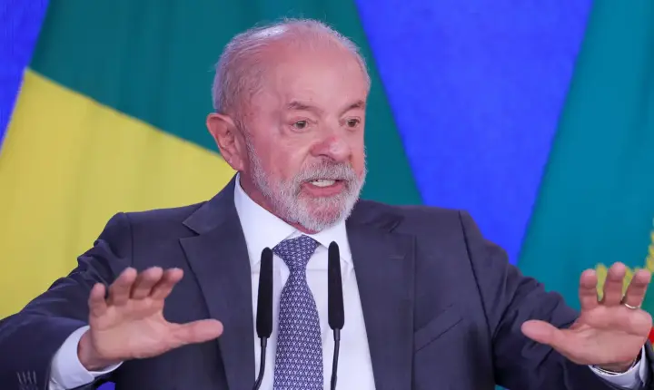 Lula defende redução da maioridade penal para crimes hediondos em sabatina