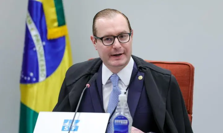Ministro Zanin define que o STF julgará denúncia sobre venda de sentenças envolvendo ex-servidores do STJ